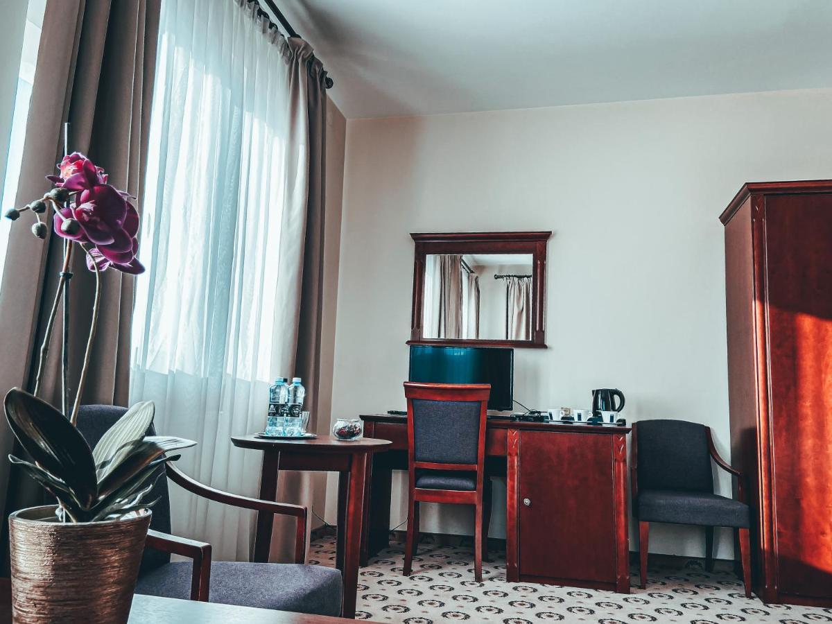 Astoria Bed & Breakfast スバジェンツ エクステリア 写真