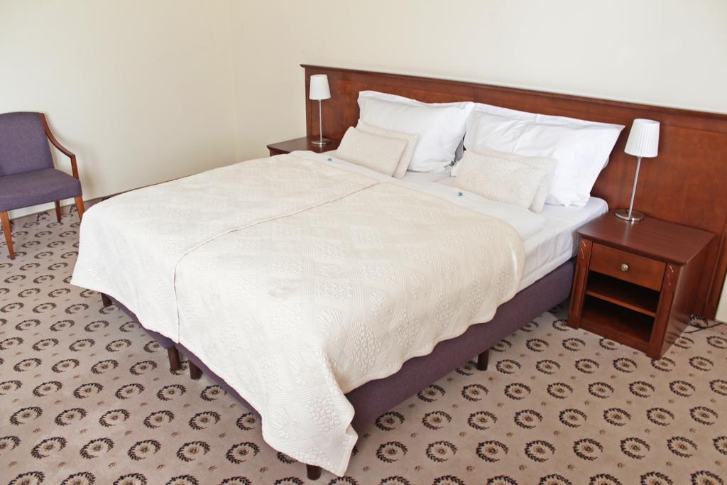 Astoria Bed & Breakfast スバジェンツ エクステリア 写真